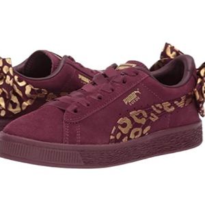 💐HP💐 PUMA Suede Bow little kid sneakers size 2